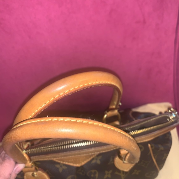 Louis Vuitton bag - Picture 2 of 4